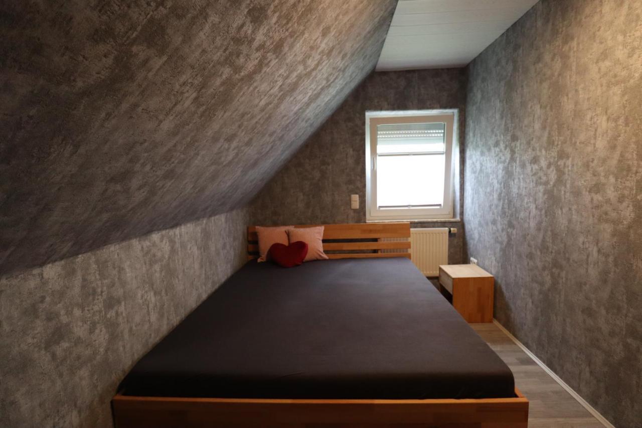 הוילה Krummhörn Haus Flieder מראה חיצוני תמונה