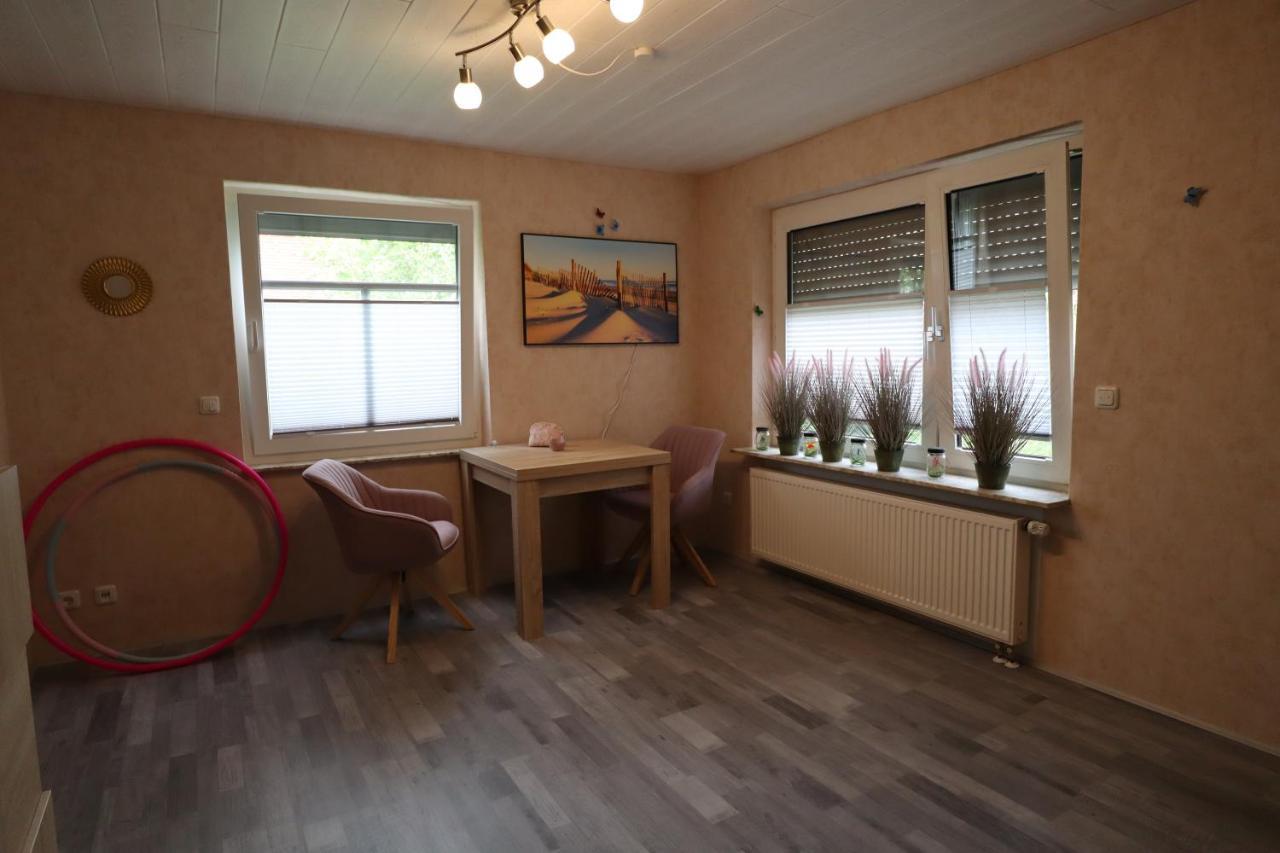 הוילה Krummhörn Haus Flieder מראה חיצוני תמונה